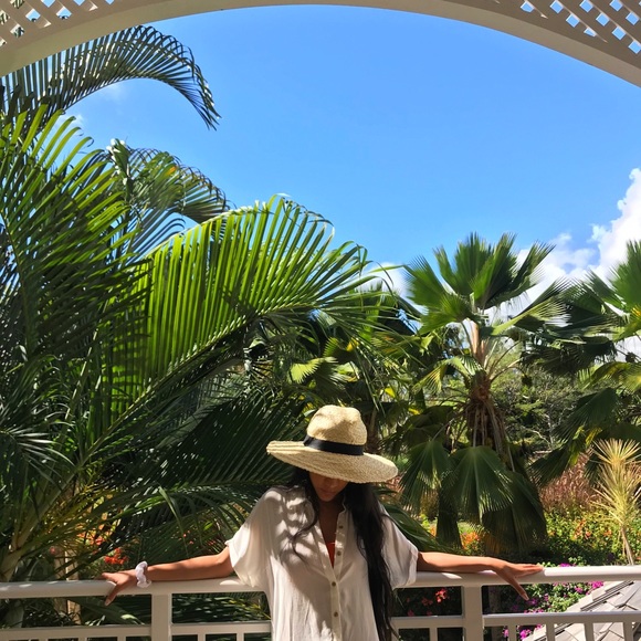 Meet your Posher, Taryn - Picture 1 of 1